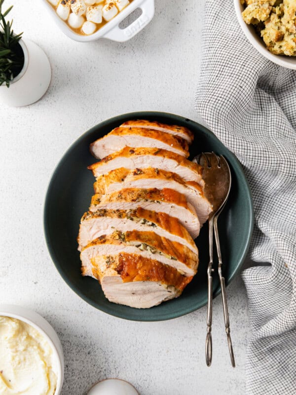 sliced turkey breast on a serving platter