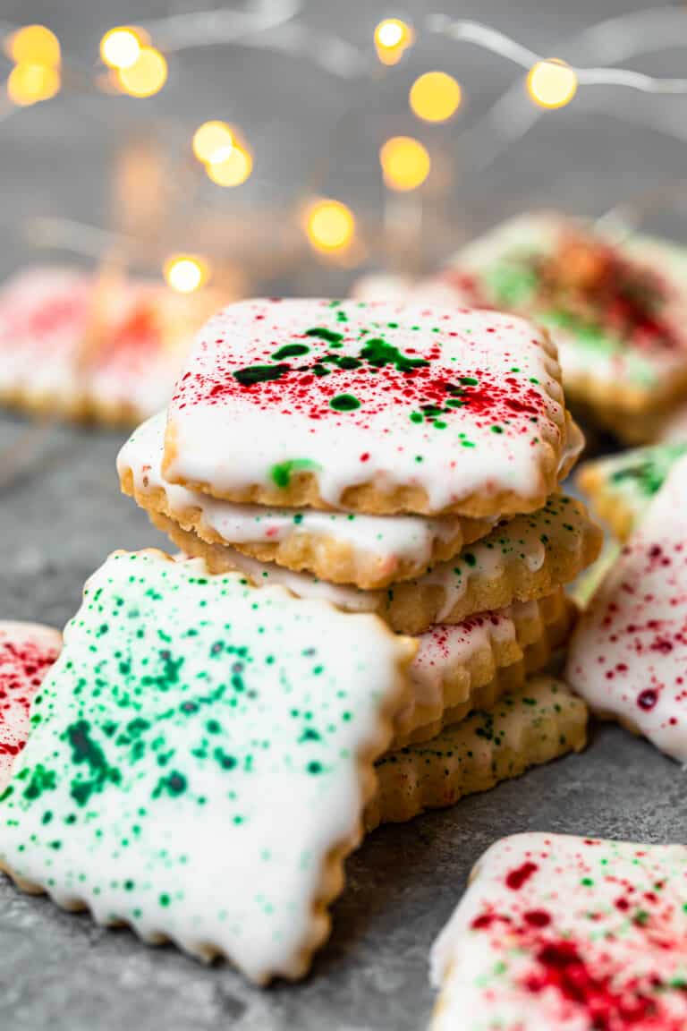 Splatter Paint Christmas Cookies Recipe - The Cookie Rookie®