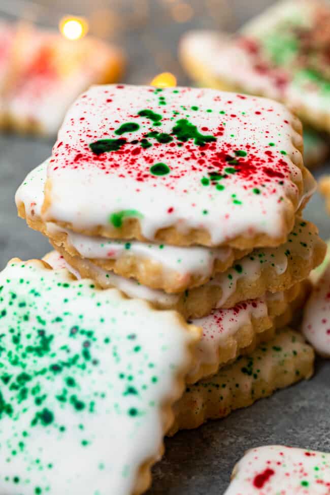 Splatter Paint Christmas Cookies Recipe - The Cookie Rookie®