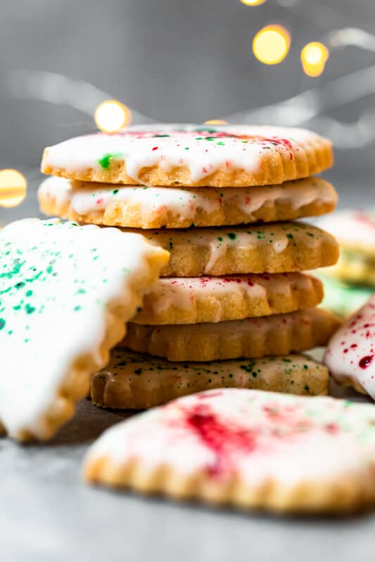 Splatter Paint Christmas Cookies Recipe - The Cookie Rookie®