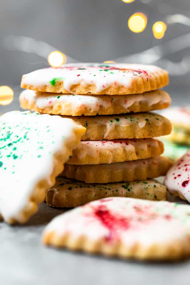 Splatter Paint Christmas Cookies Recipe - The Cookie Rookie®