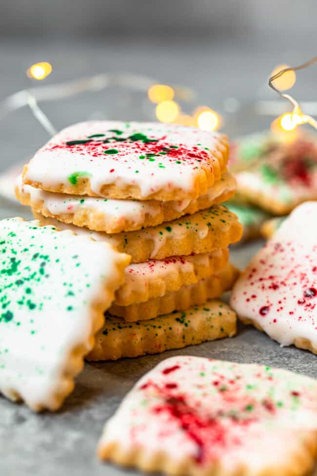 Splatter Paint Christmas Cookies Recipe - The Cookie Rookie®