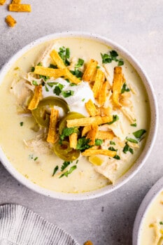 Crockpot White Chicken Chili Recipe - The Cookie Rookie®