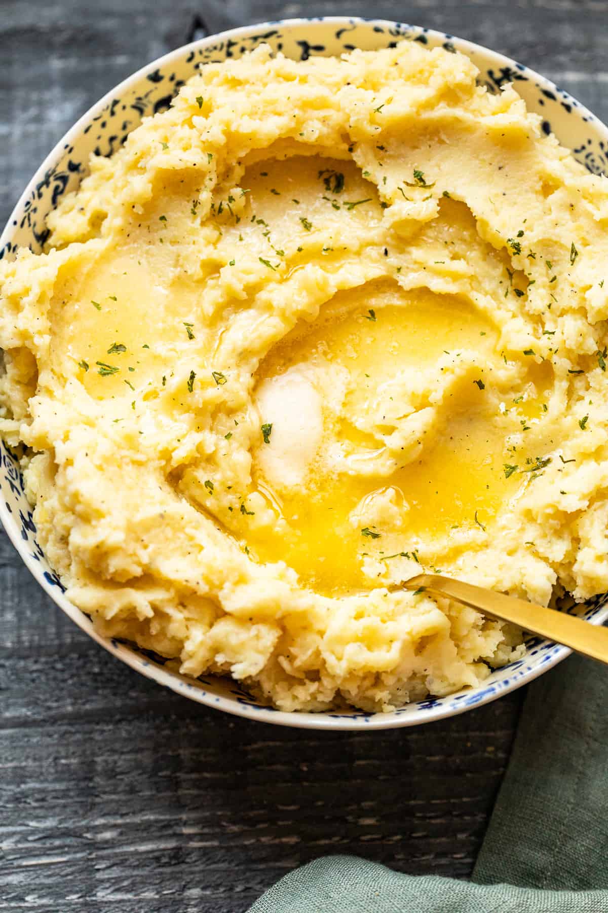 https://www.thecookierookie.com/wp-content/uploads/2021/12/instant-pot-mashed-potatoes-recipe-3.jpg