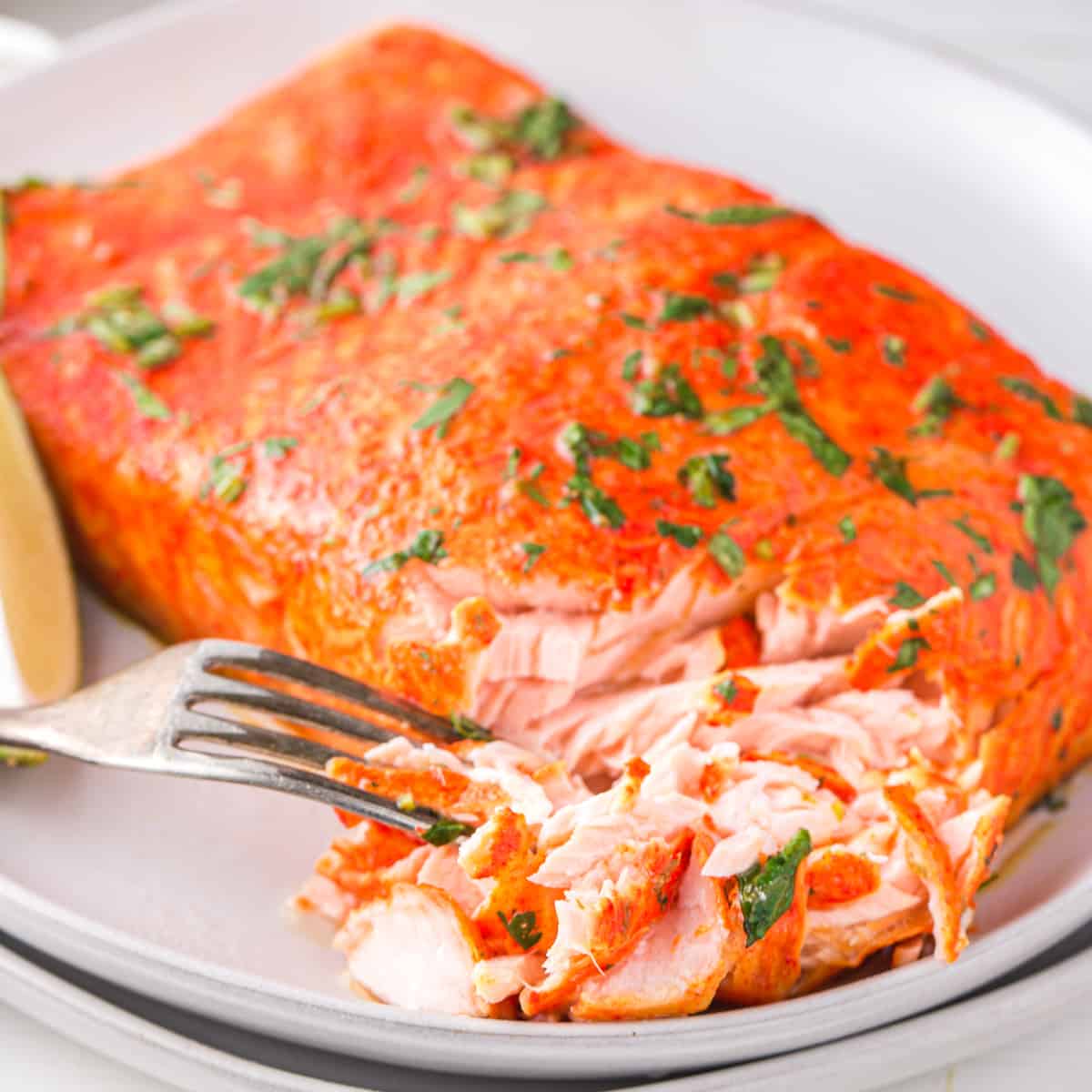 https://www.thecookierookie.com/wp-content/uploads/2022/03/Featured-Air-Fryer-Cilantro-Lime-Salmon-1.jpg