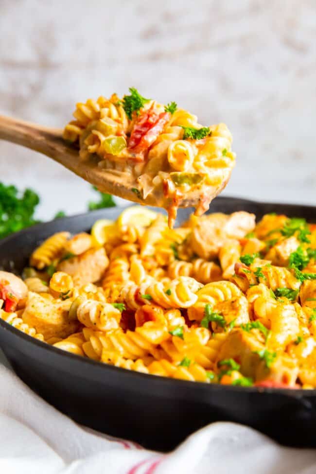 Cajun Chicken Pasta - The Cookie Rookie®