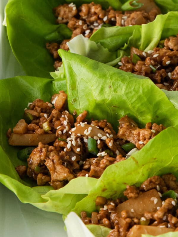 close up of pf changs lettuce wraps.