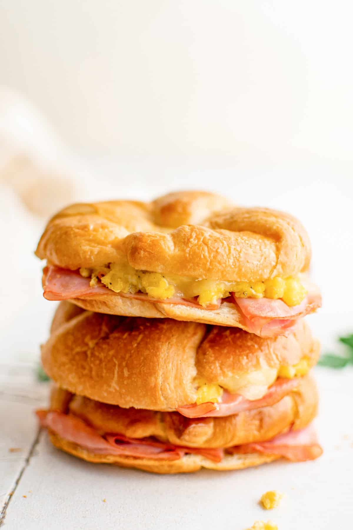 Fried Egg Sandwich - A Seven Minute Breakfast Sandwich