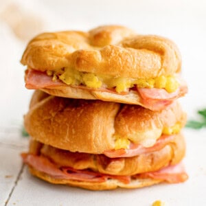 Croissant Breakfast Sandwich Recipe - 12