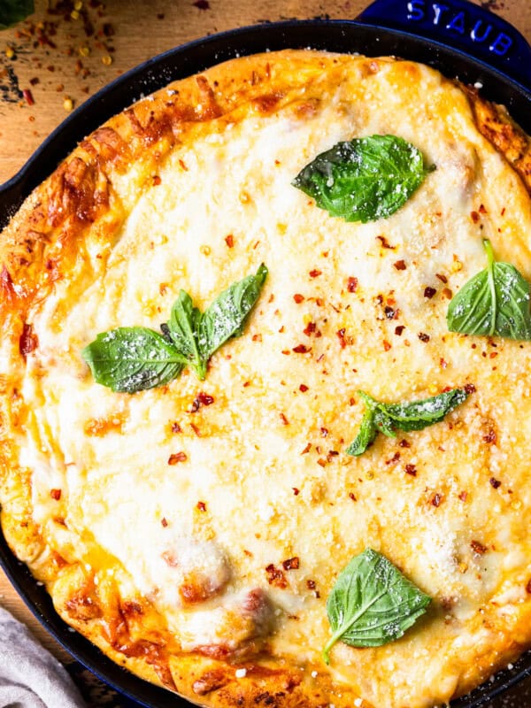 deep dish skillet pizza