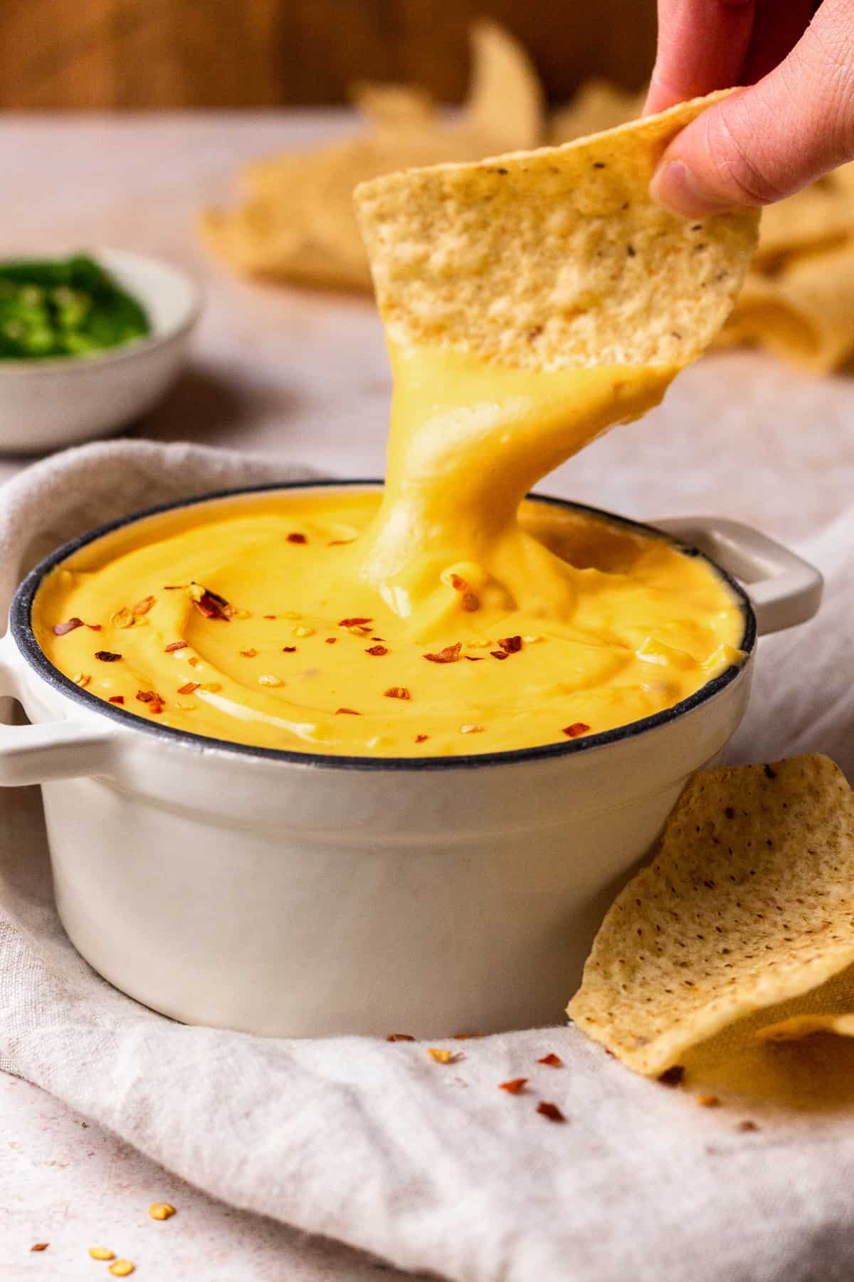 Easy Cheese Cheddar Cheese Snack, 12 - 8 oz Cans