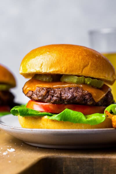 Air Fryer Burgers - Juicy & Quick Hamburgers - The Cookie Rookie®