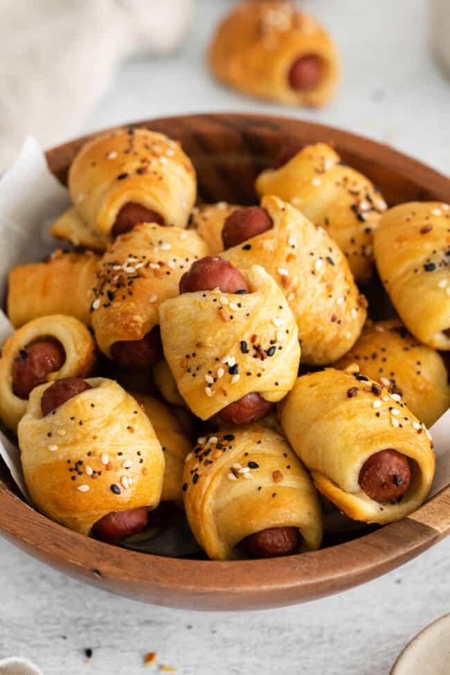 Everything Bagel Pigs in a Blanket Recipe - The Cookie Rookie®