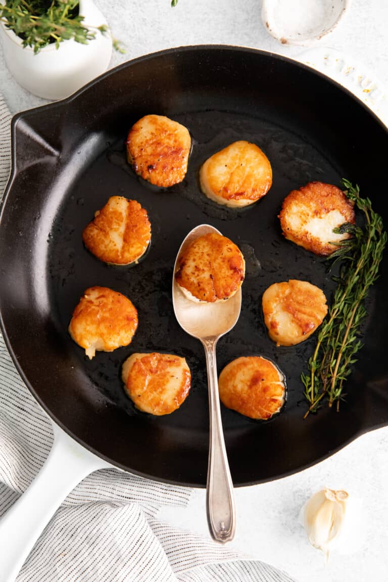 Seared Scallops (How To Sear Scallops) - The Cookie Rookie®