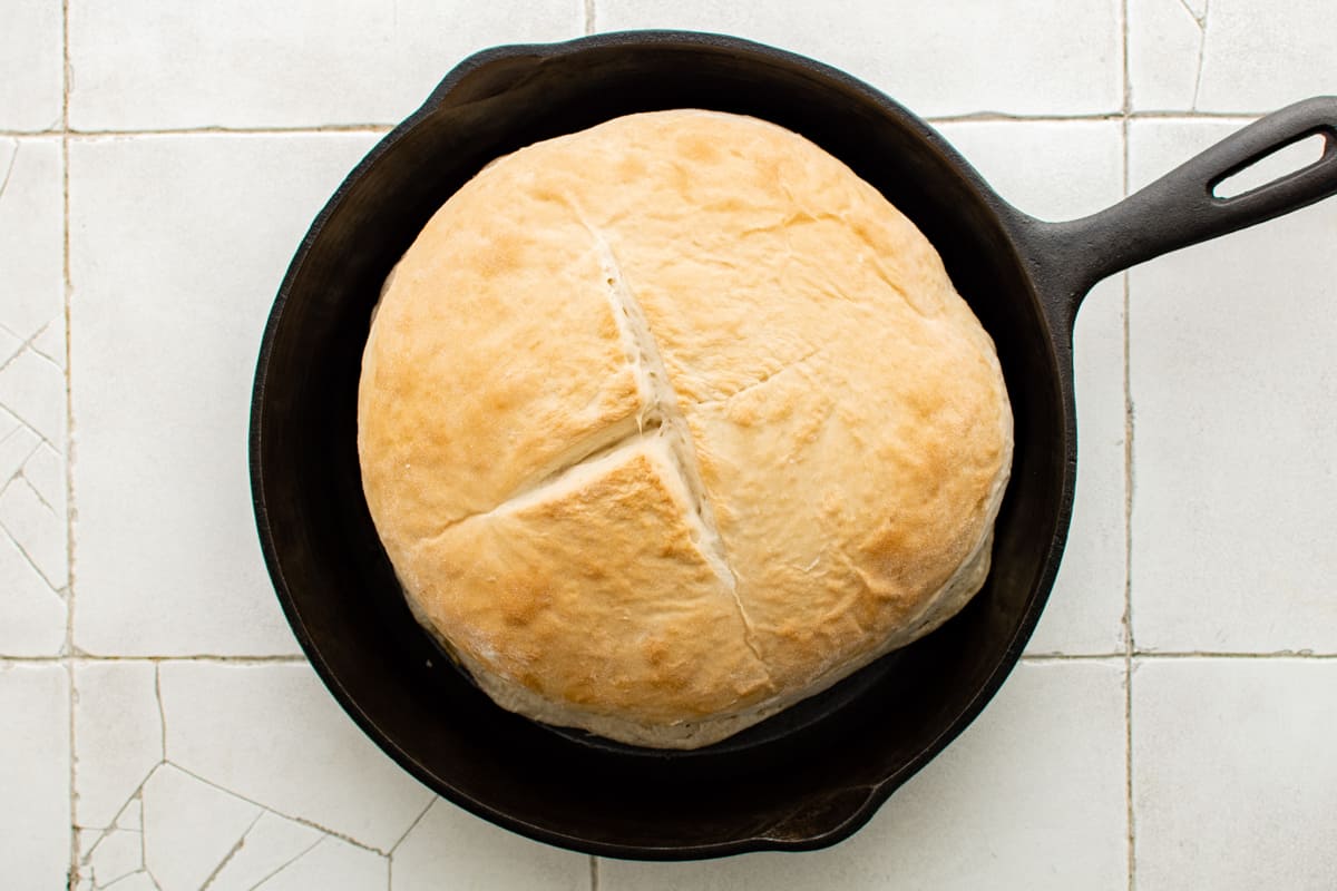 How to Get Perfect Yeast Bread in a Cast Iron Skillet