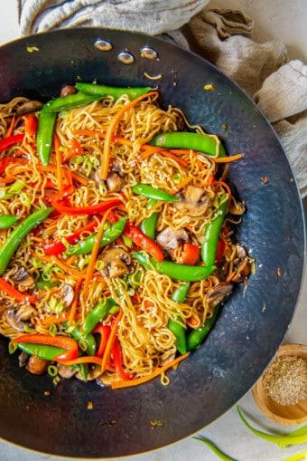 Vegetable Lo Mein - The Cookie Rookie®