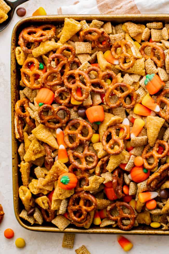 halloween-chex-mix-recipe-the-cookie-rookie