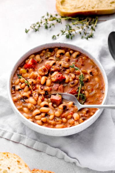 Crockpot Black Eyed Peas Recipe - The Cookie Rookie®