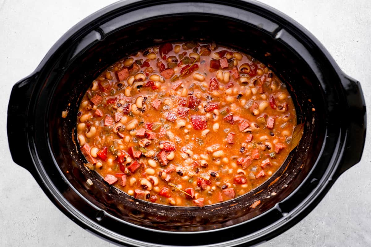 Crockpot Black-Eyed Peas and Beef + VIDEO - Fit Slow Cooker Queen
