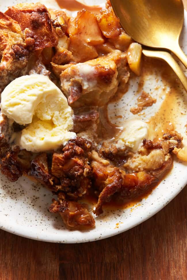 Caramel Apple Pie Bread Pudding Recipe The Cookie Rookie® 5447