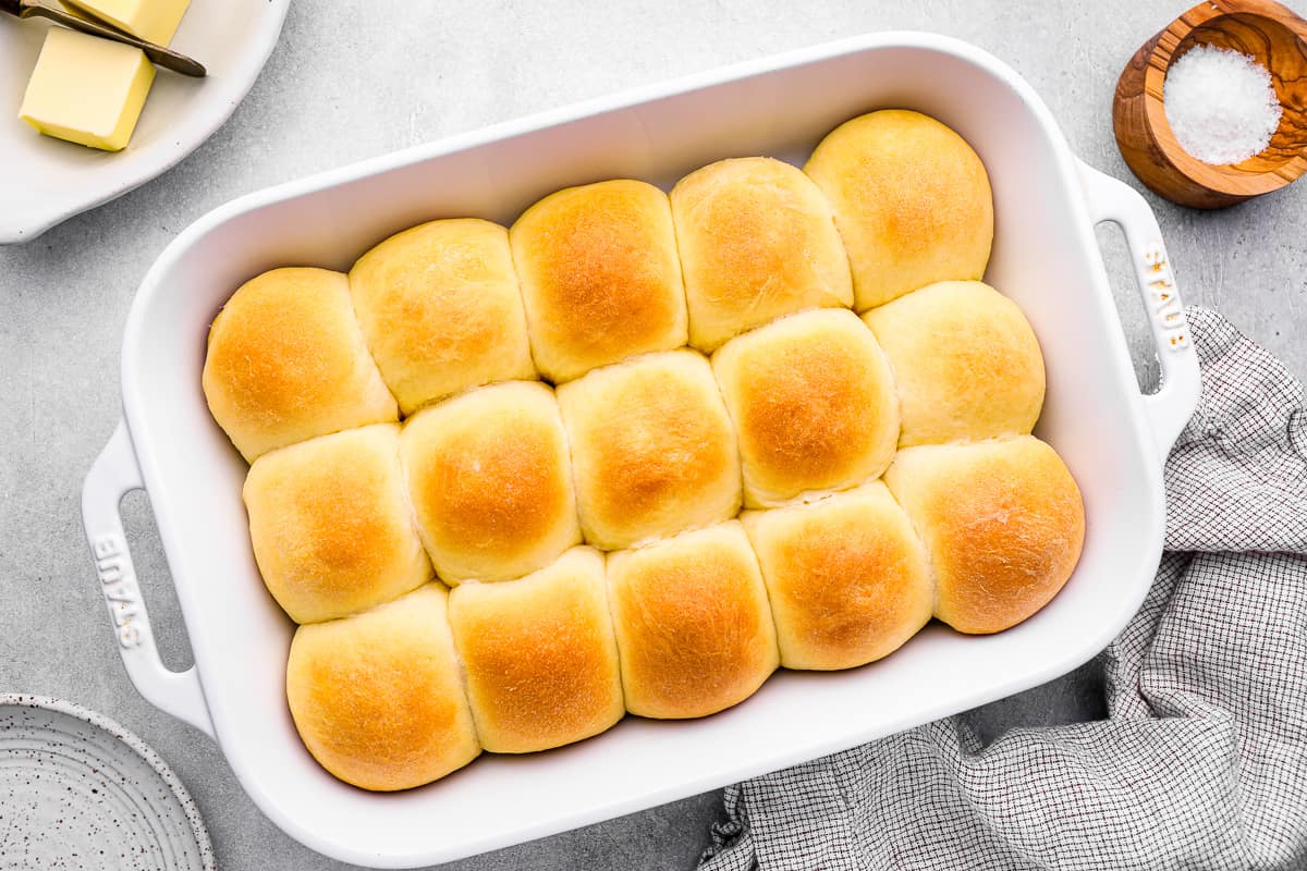 Homemade Dinner Rolls - The Cookie Rookie®