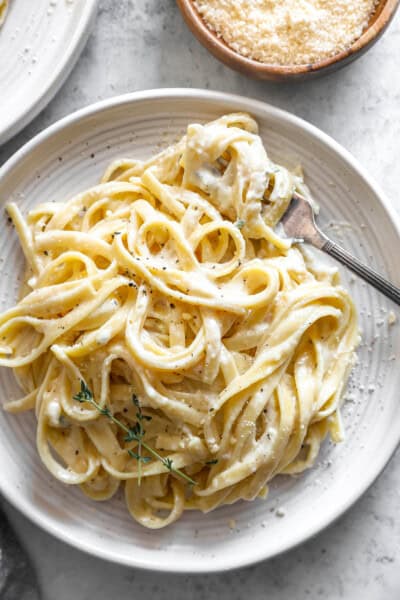 Homemade Alfredo Sauce Recipe - The Cookie Rookie®