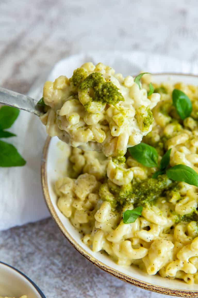 Pesto Mac and Cheese Recipe - The Cookie Rookie®