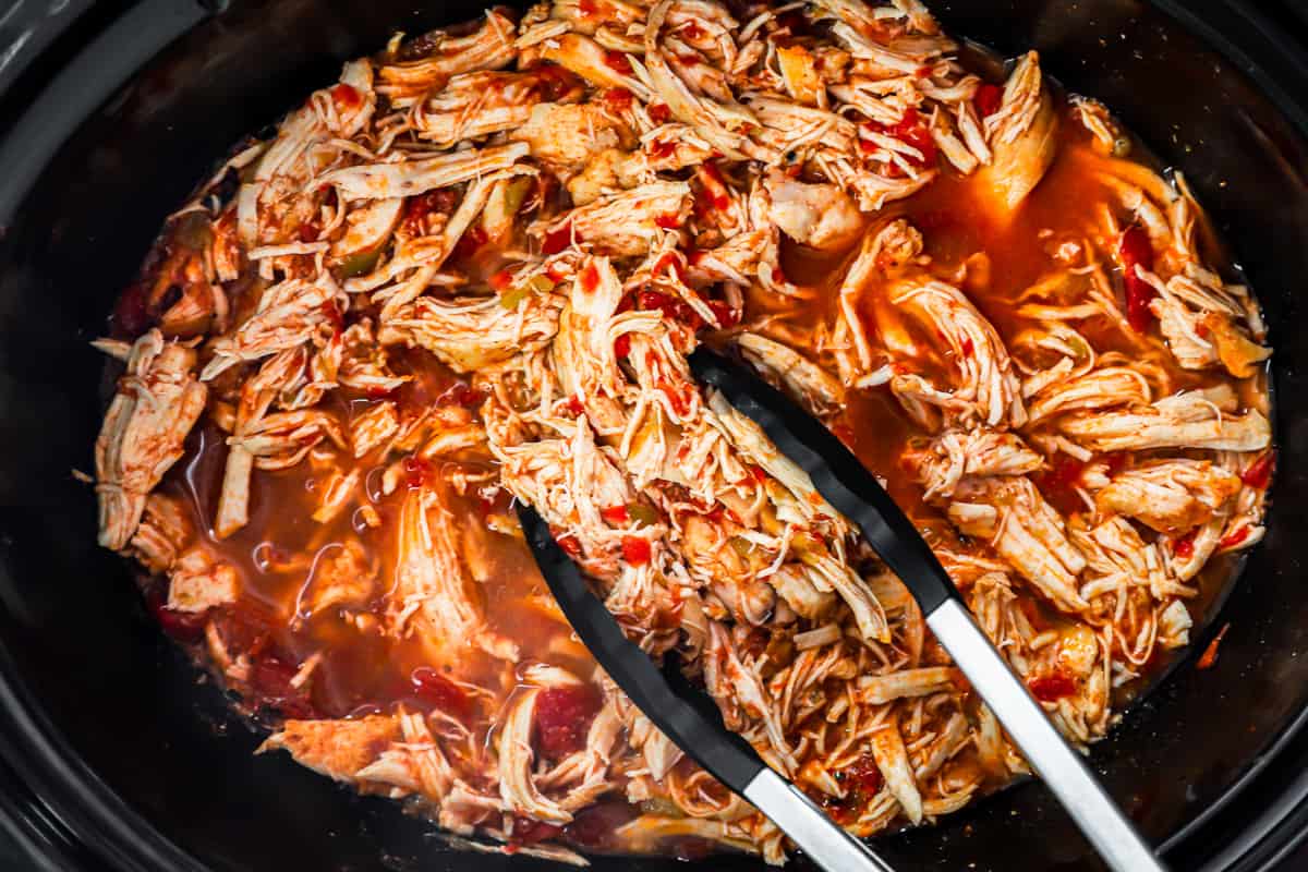 Crockpot Shredded Chicken Tacos (6-ingredient) • FIVEheartHOME