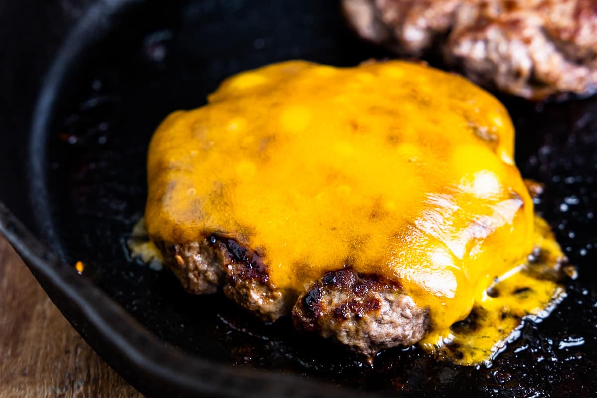 Secret to Cooking Burgers in a Pan