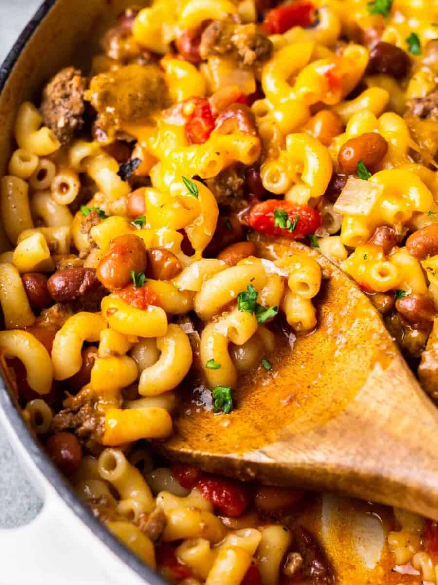 Chili Mac (One Pot Recipe) - The Cookie Rookie®