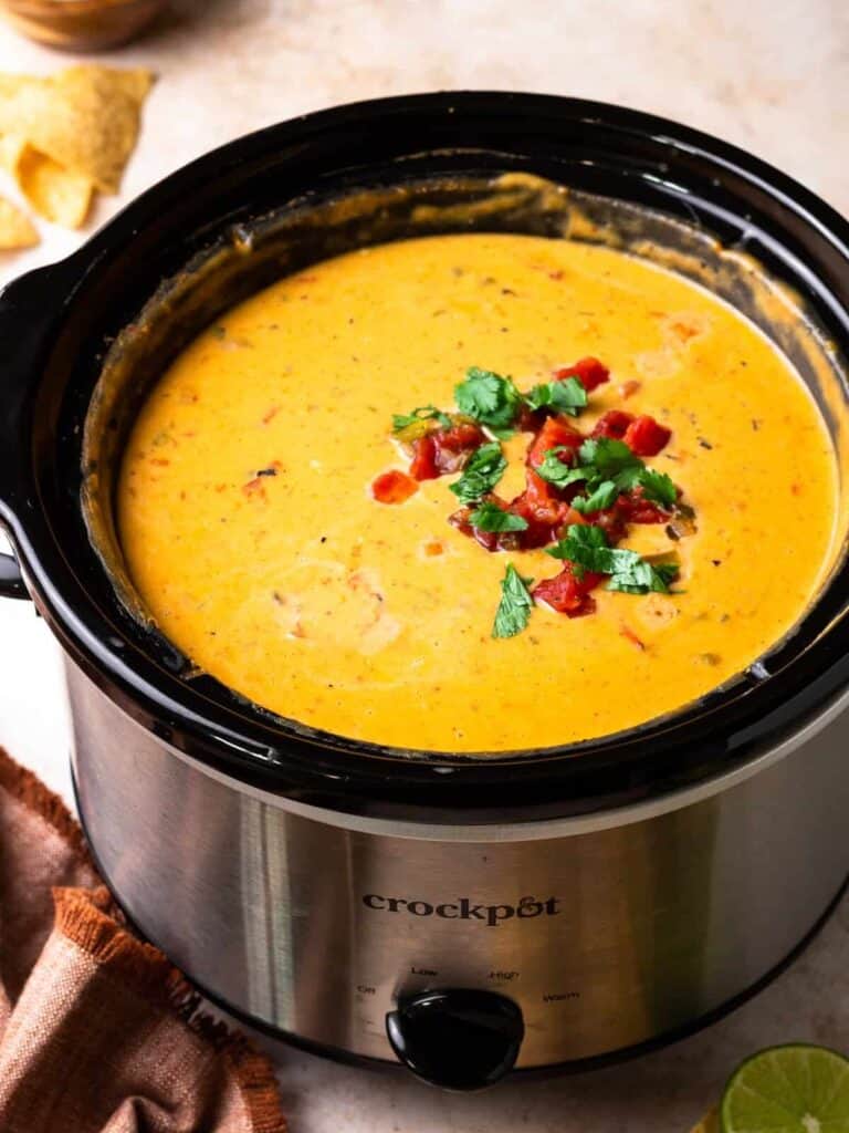 Crockpot Queso - The Cookie Rookie®