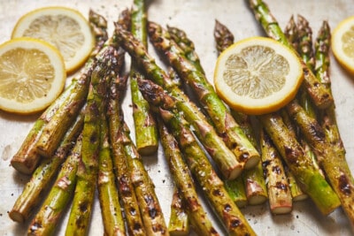 Grilled Asparagus Recipe - The Cookie Rookie®