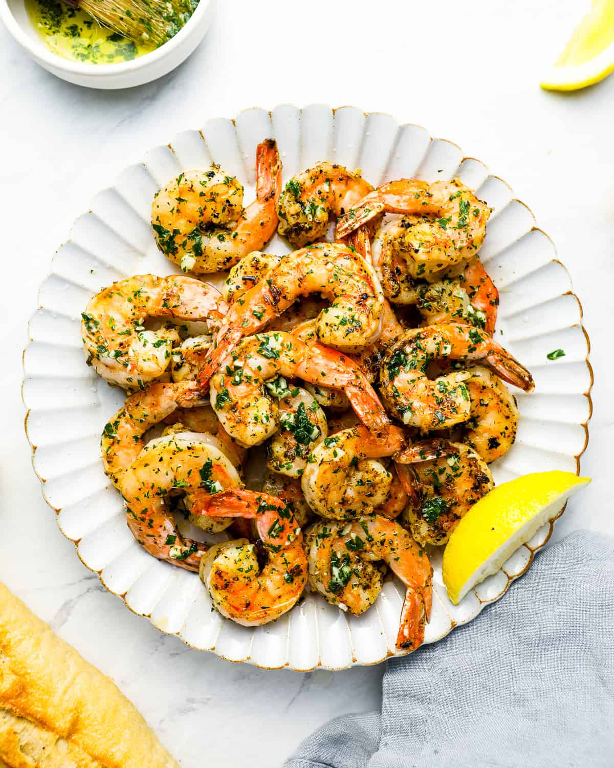 https://www.thecookierookie.com/wp-content/uploads/2023/06/grilled-shrimp-recipe-2.jpg