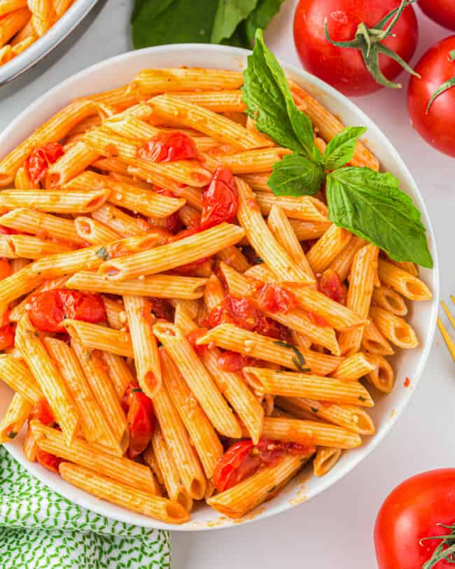 Cherry Tomato Pasta Sauce Recipe - The Cookie Rookie®