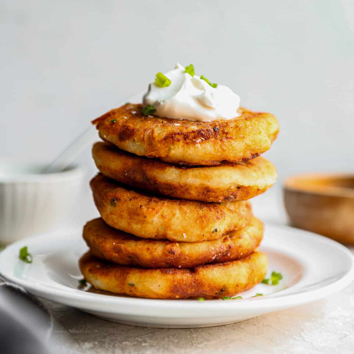 https://www.thecookierookie.com/wp-content/uploads/2023/07/featured-potato-cakes-recipe.jpg