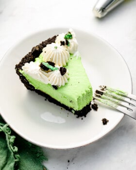 Grasshopper Pie Recipe - The Cookie Rookie®