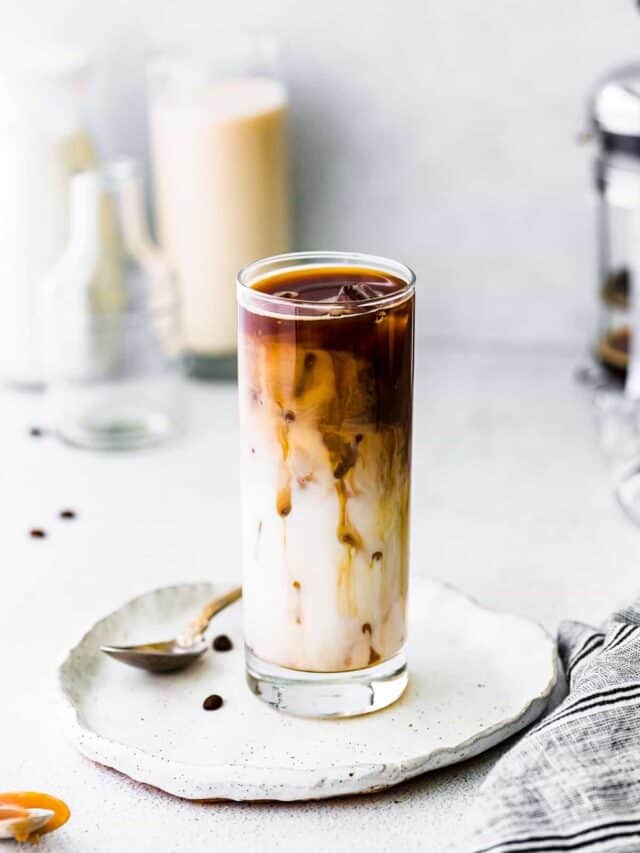 Iced Caramel Macchiato Recipe The Cookie Rookie®