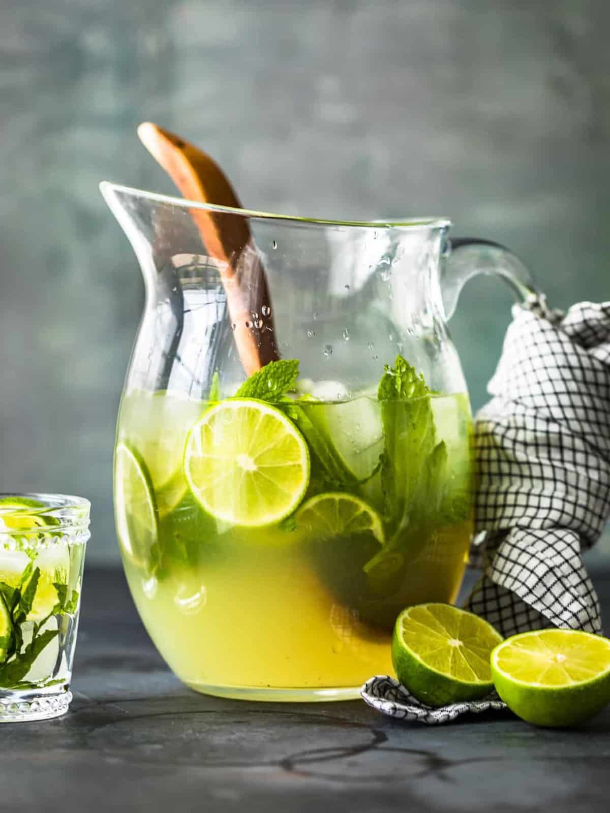 https://www.thecookierookie.com/wp-content/uploads/2023/07/pitcher-mojitos-1-of-8_2-edited.jpg