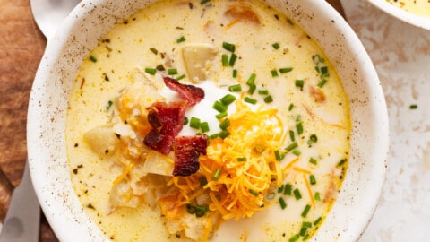 Mom's Amazing Crockpot Baked Potato Soup