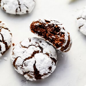 Chocolate crinkle cookies with powdered sugar.