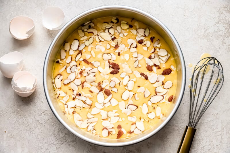 A delicious almond cake, baked in a pan with the perfect combination of eggs and almonds.