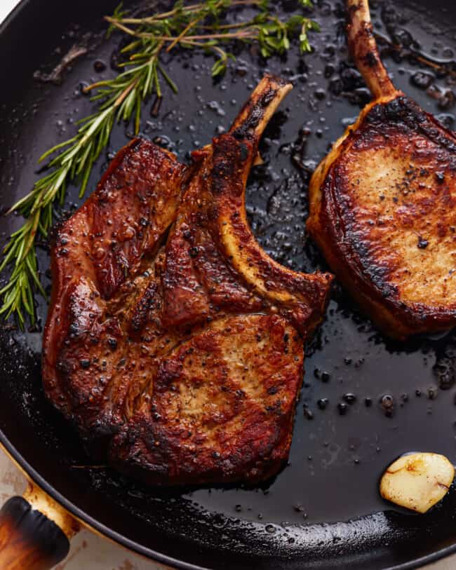 Cast Iron Pork Chops Recipe - The Cookie Rookie®