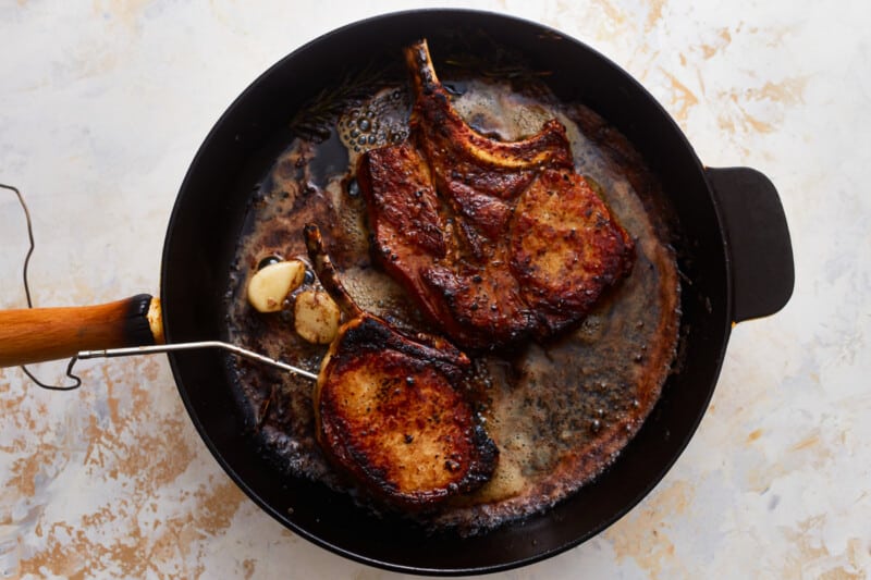 Cast Iron Pork Chops Recipe - 12