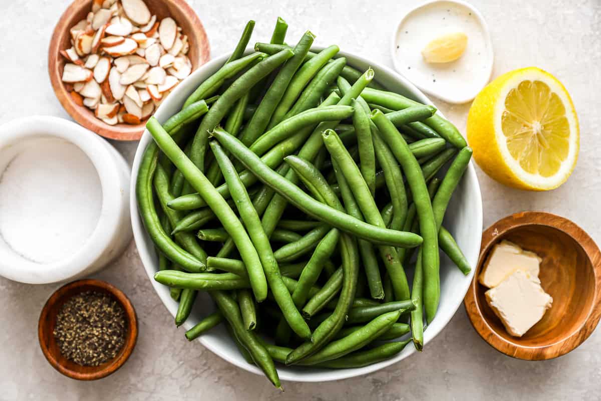 ingredients for green beans almondine.